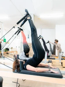 Pilates reformer - Pilates con Máquinas - TAUBE PILATES BIAR